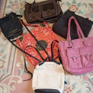 Bundle Of 6 Purses, 2 Leather, 4 Material. Variety of various brands and styles